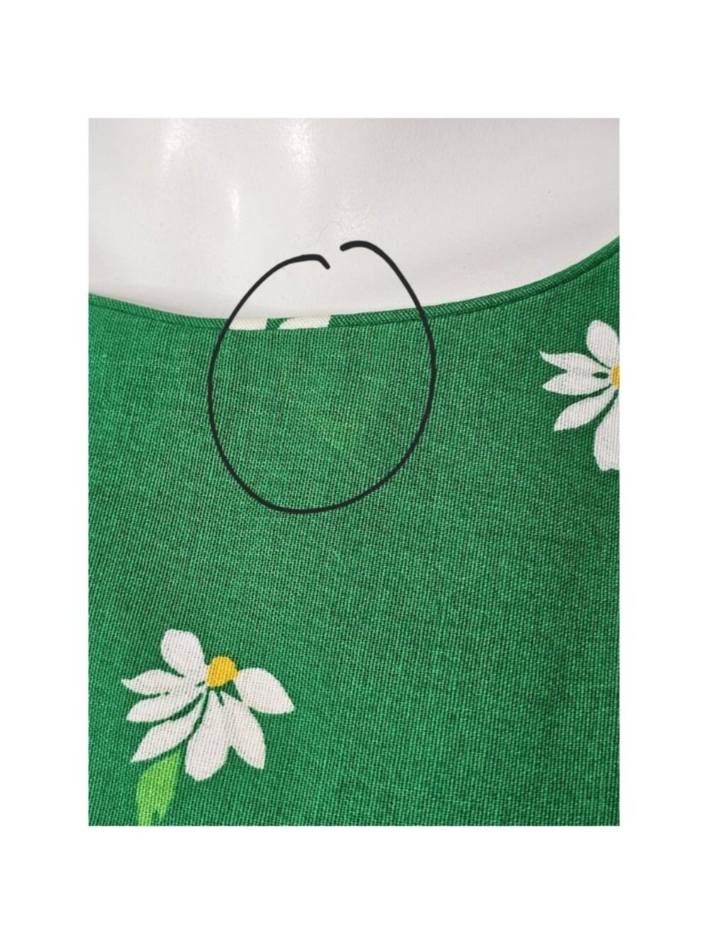 Vintage Malia Hawaii Dress, 60s/70s Hawaiian Dress, Daisy Print, Mini - Picture 3 of 10